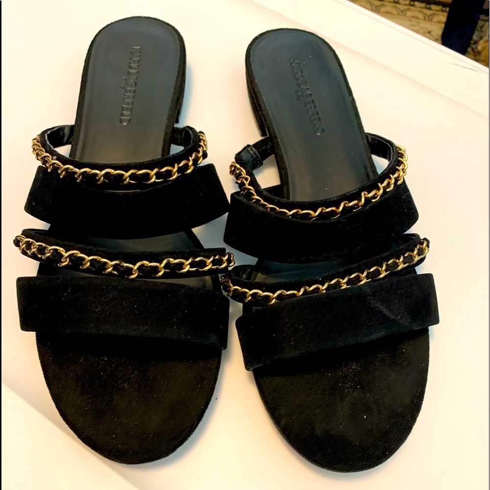 New sandals size 10 black suede